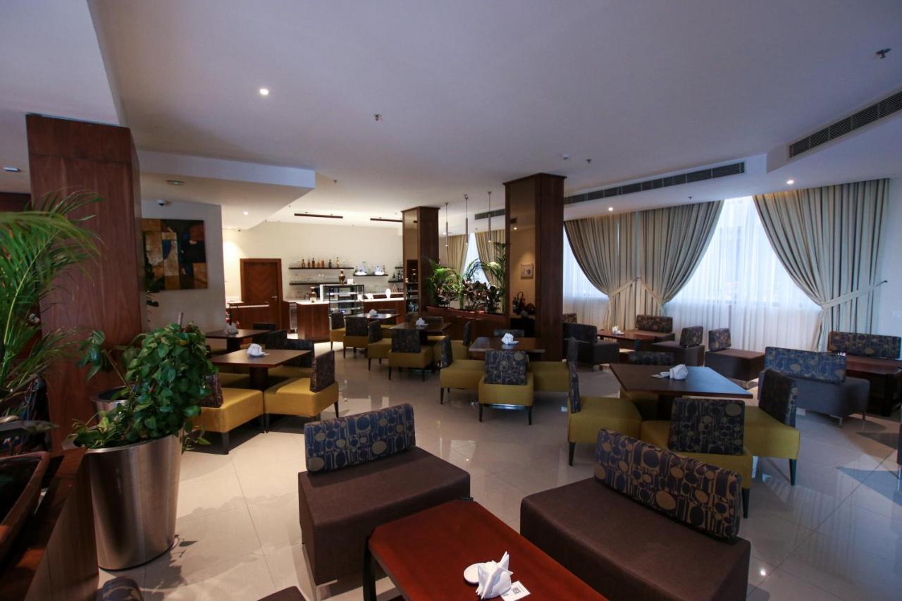 The Seven Hotel Manama Exterior foto