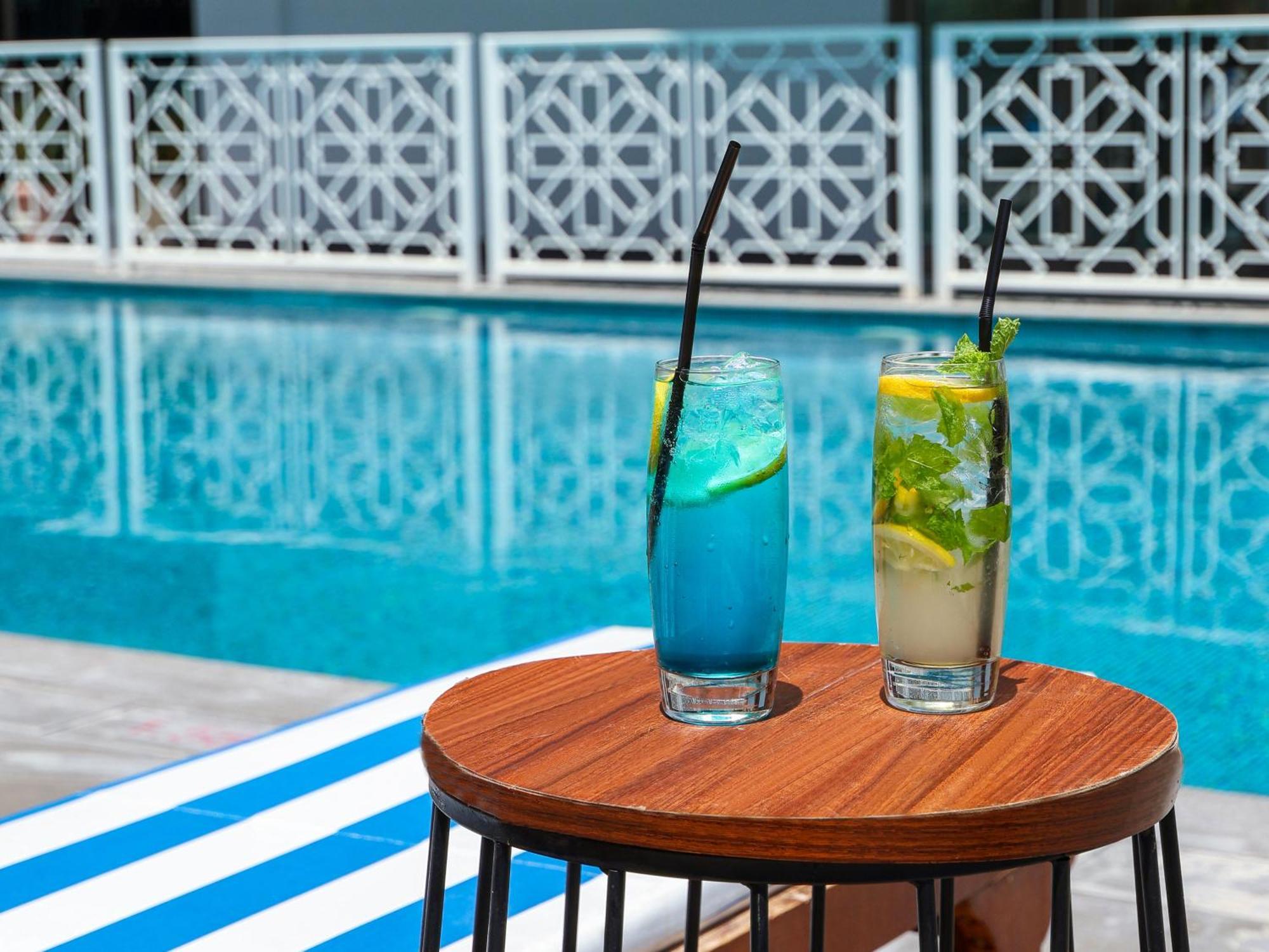 The Seven Hotel Manama Exterior foto